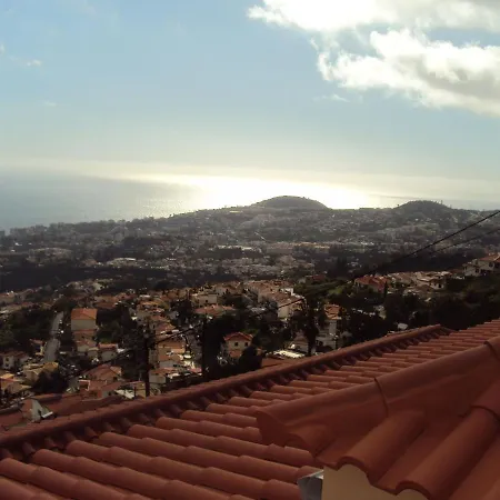 The Hill View House Villa Funchal  Room photo