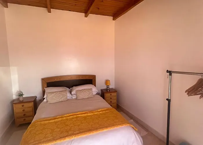 The Hill View House